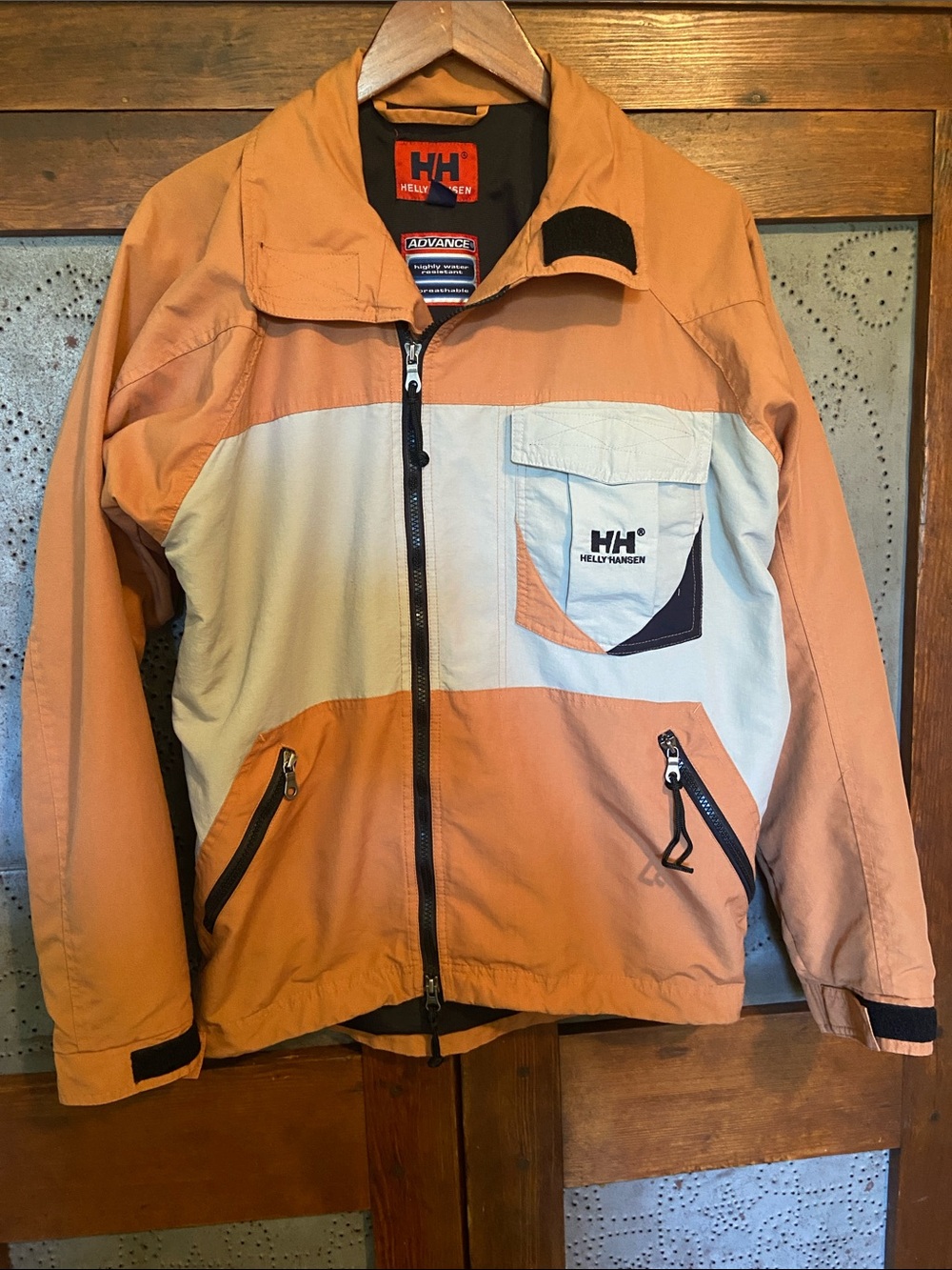 Vintage Helly Hansen Snow Snowboarding Jacket Men’s Small S